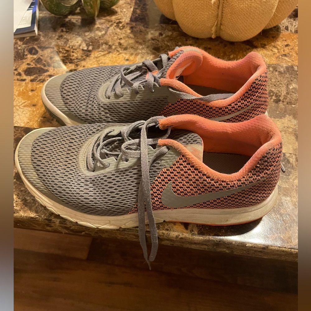 Nike shoes